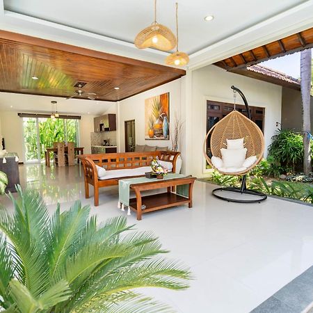 Gracia Bali Villas & Apartment Managed By Manara Семиняк Екстериор снимка