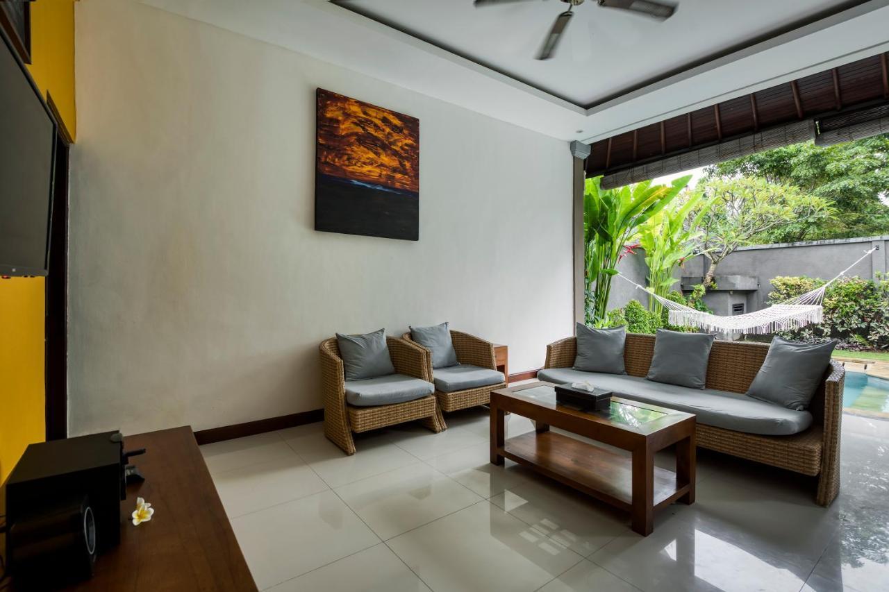 Gracia Bali Villas & Apartment Managed By Manara Семиняк Екстериор снимка