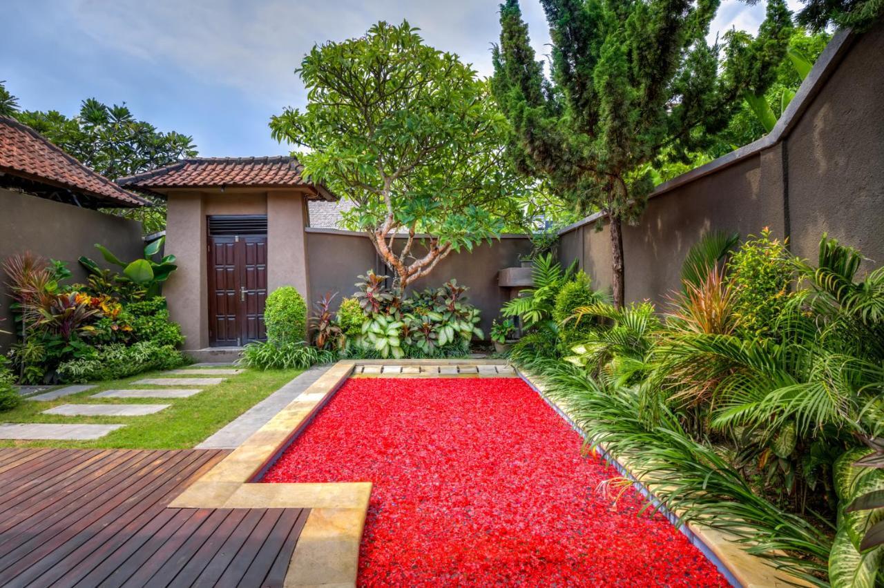 Gracia Bali Villas & Apartment Managed By Manara Семиняк Екстериор снимка