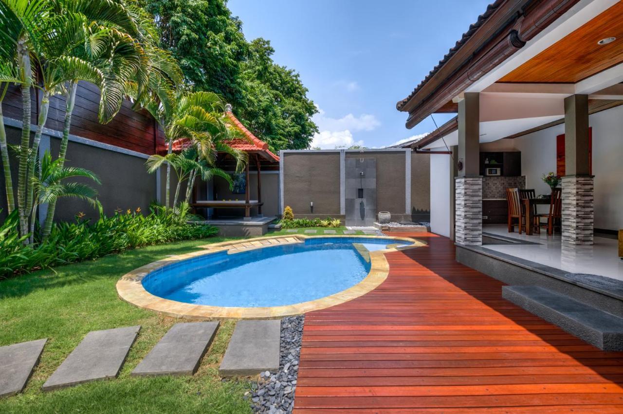 Gracia Bali Villas & Apartment Managed By Manara Семиняк Екстериор снимка