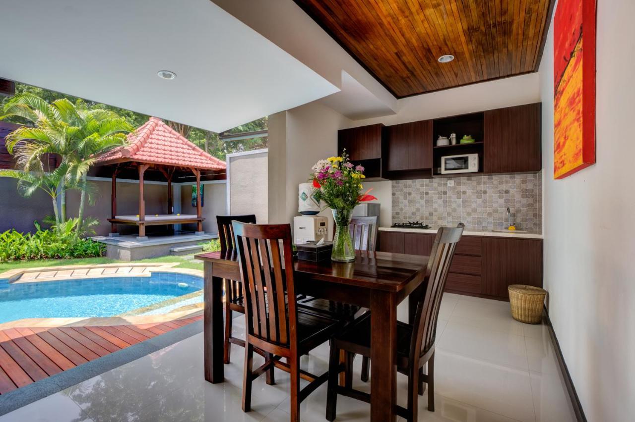 Gracia Bali Villas & Apartment Managed By Manara Семиняк Екстериор снимка